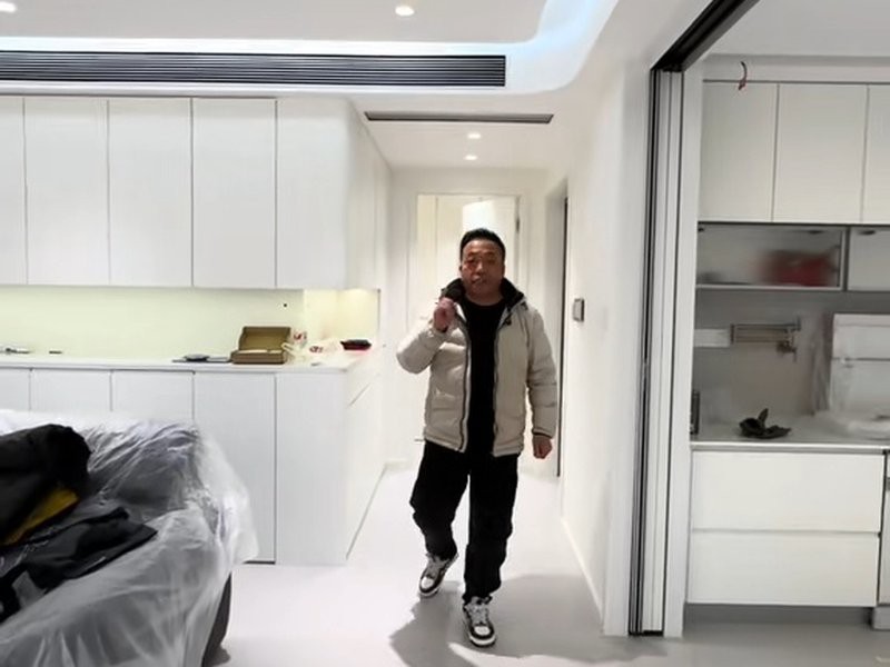 工地巡检日常——53岁老工长天天跑三个工地